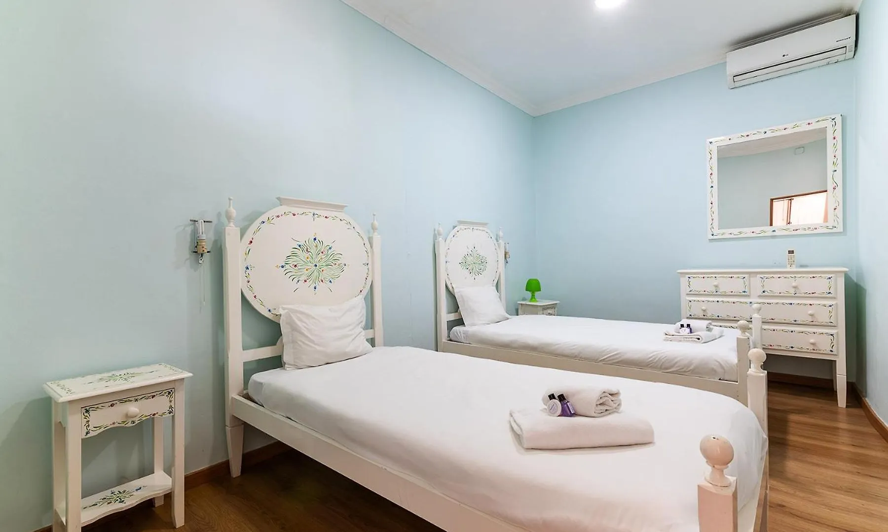 Apartment Alfama Lisboa 2Nd Floor Amazing River View