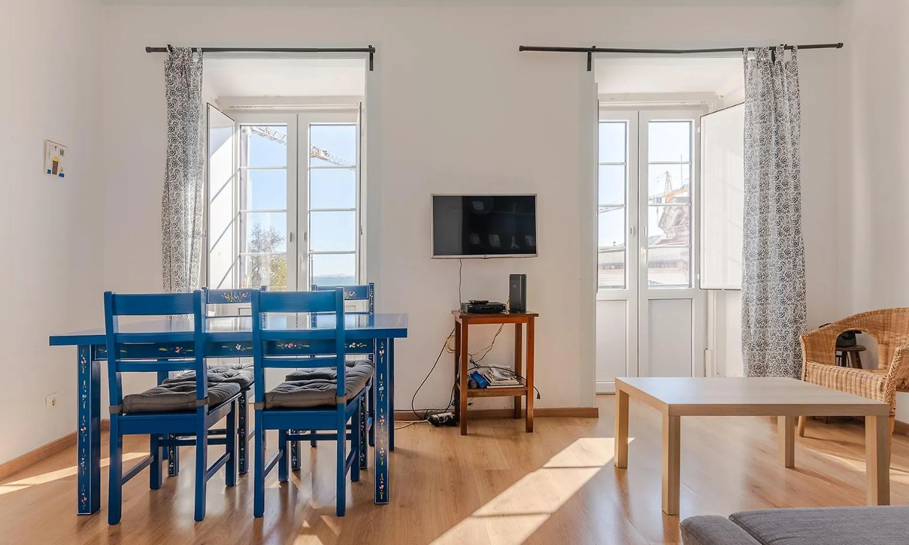Alfama Lisboa 2Nd Floor Amazing River View Apartment Lisbon